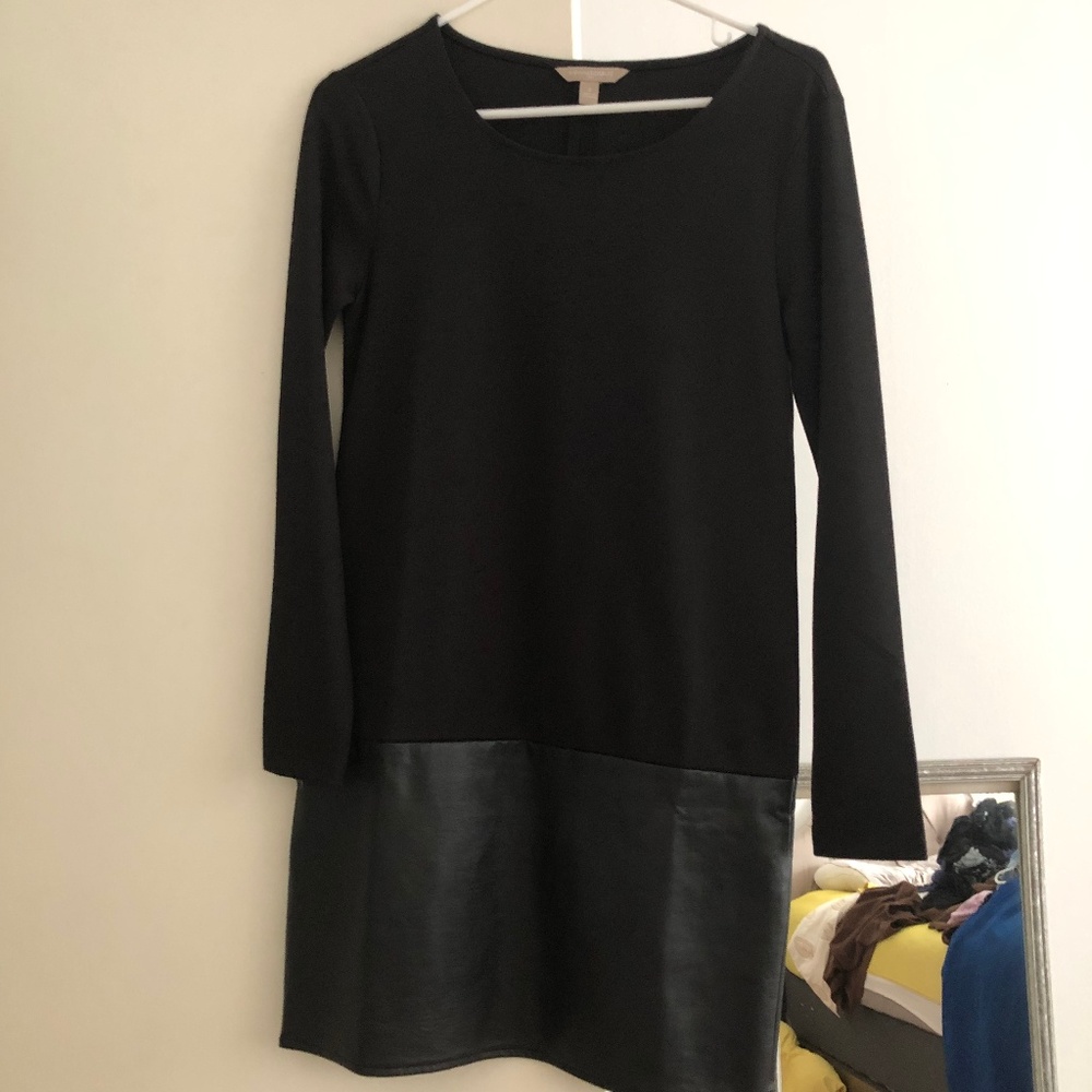 Banana Republic Black Mini with pleather Bottom